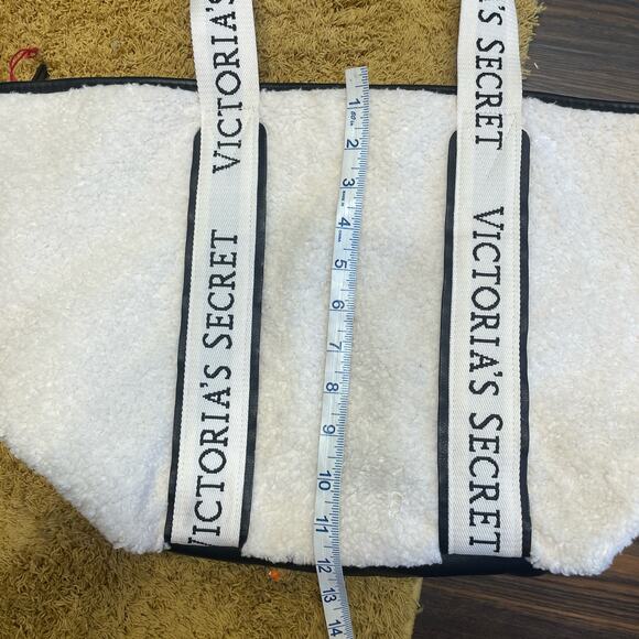NWT Victoria’s Secret Sherpa Double Strap Lined Tote Bag Zip Closure - Picture 11 of 13